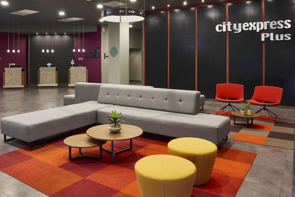 City Express Plus By Marriott Guadalajara Expo Запопан Екстериор снимка