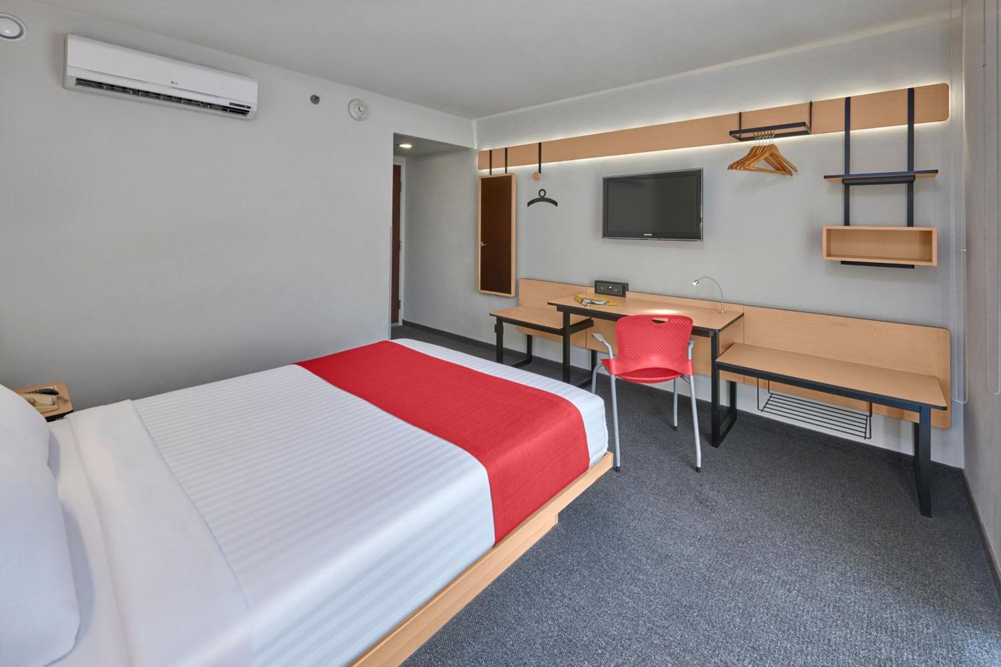 City Express Plus By Marriott Guadalajara Expo Запопан Екстериор снимка