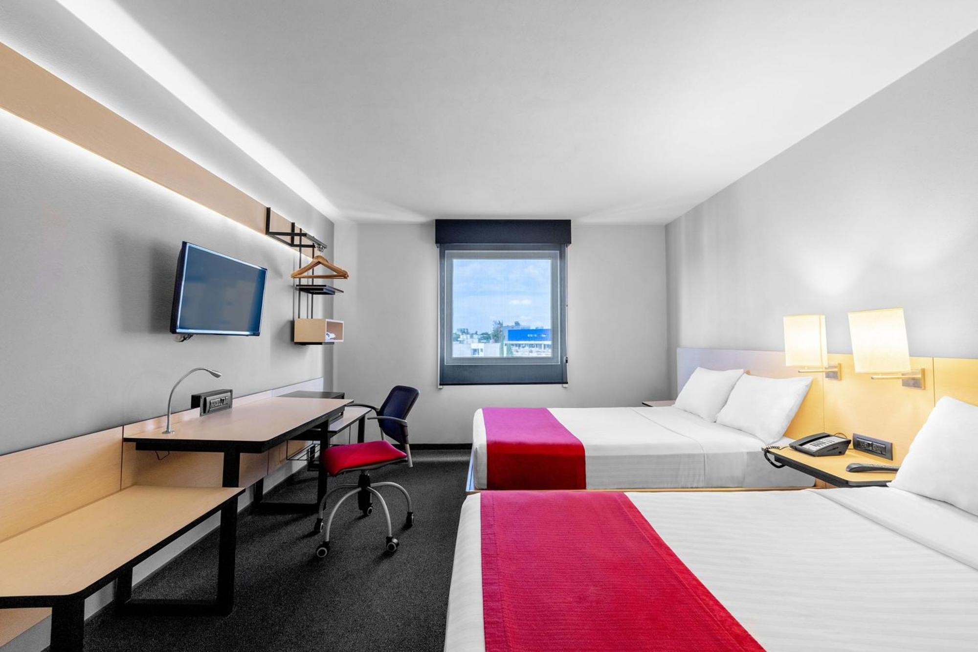City Express Plus By Marriott Guadalajara Expo Запопан Екстериор снимка